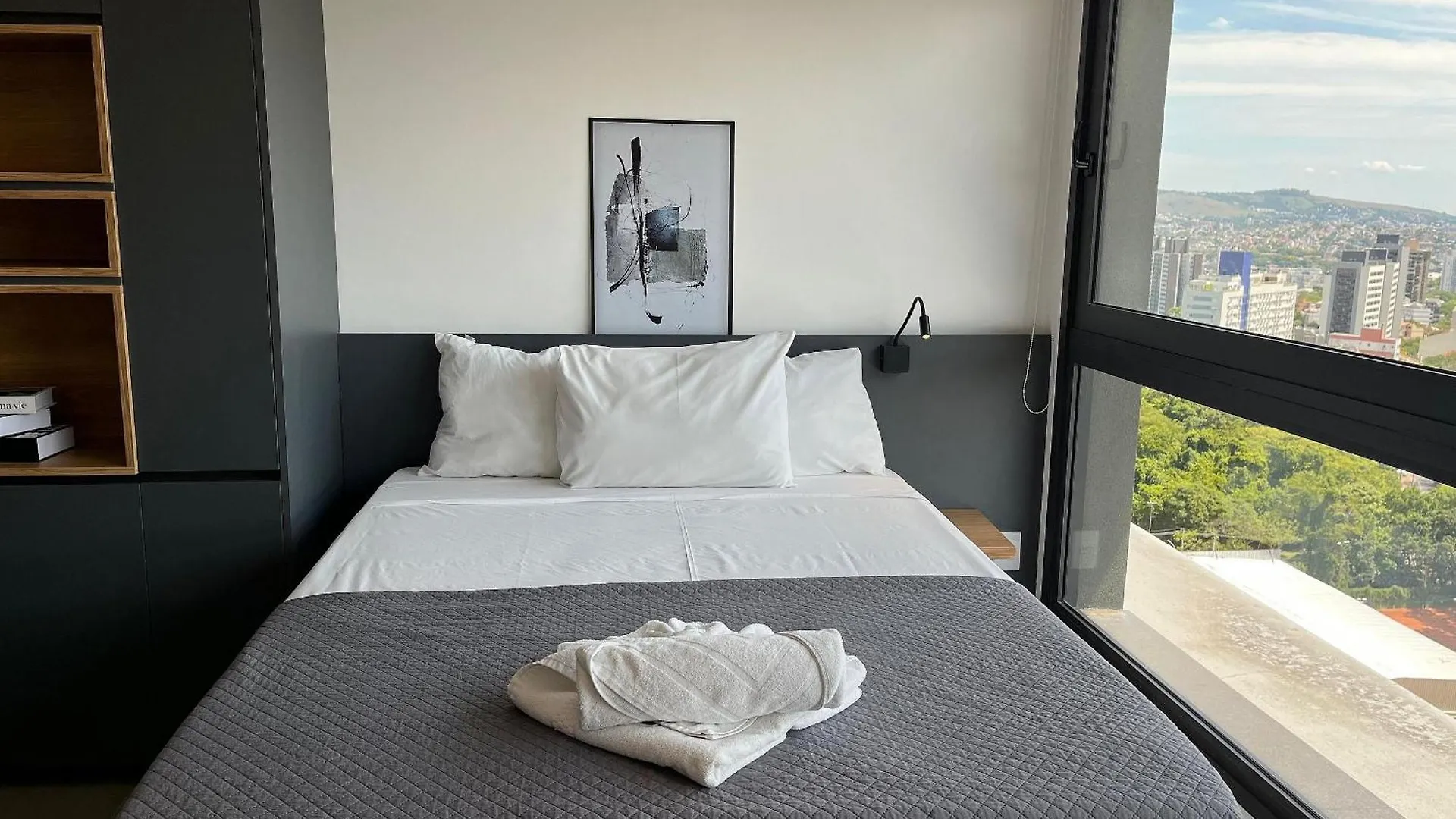 Liv - Apartamento 1410 Porto Alegre 0*,